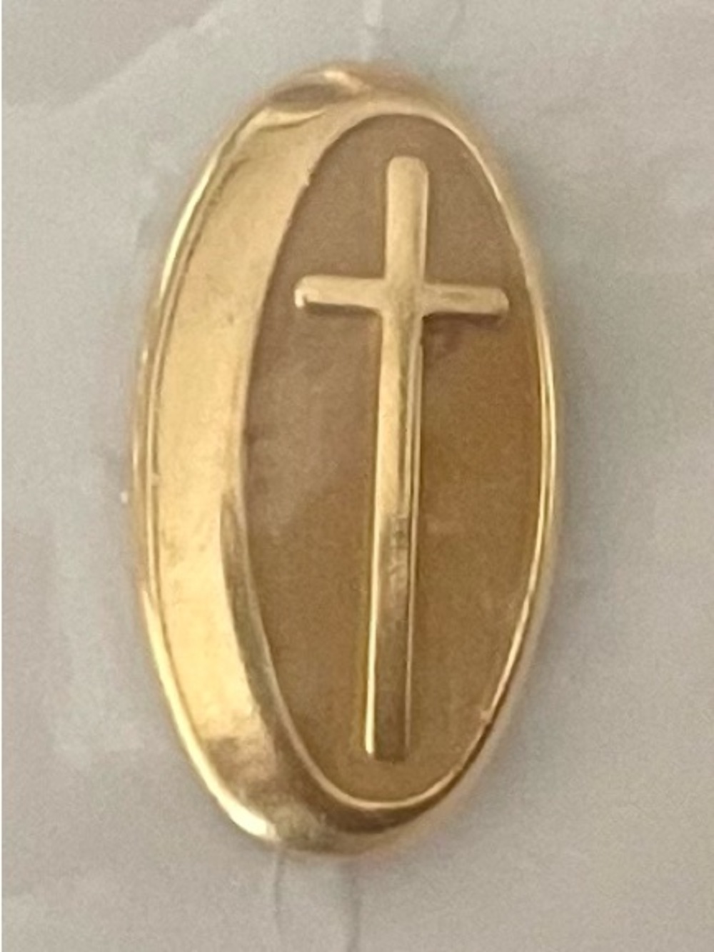 Vintage 10k Gold-Filled Religious Christian Cross Oval Lapel Pin
